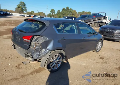 2015 Kia Forte Ex z USA, uszkodzony, nr VIN KNAFX5A83F5294896